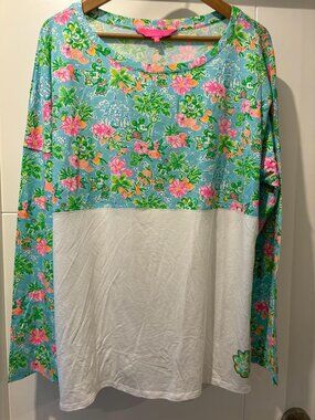 FOR fabwellfinds  / 02 NEW LILLY PULITZER FINN LONG SLEEVE DISNEY TOP LARGE